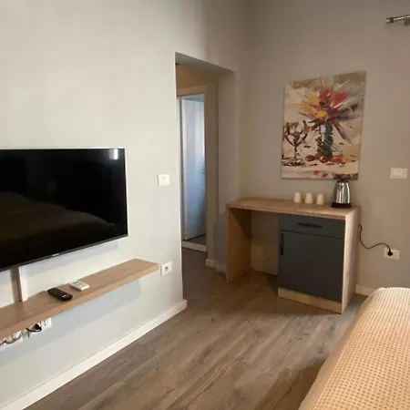 公寓式酒店 Avenue 05 地拉那