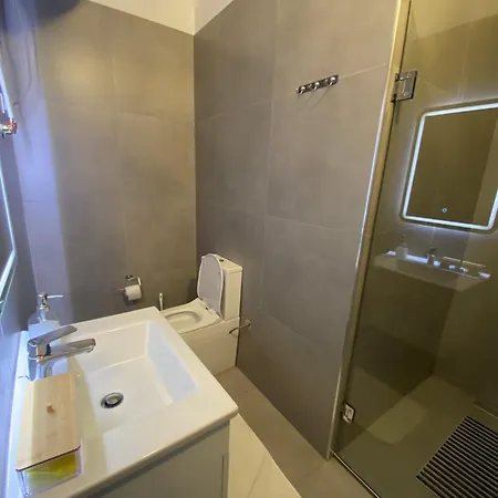 Avenue 05 Aparthotel Tirana